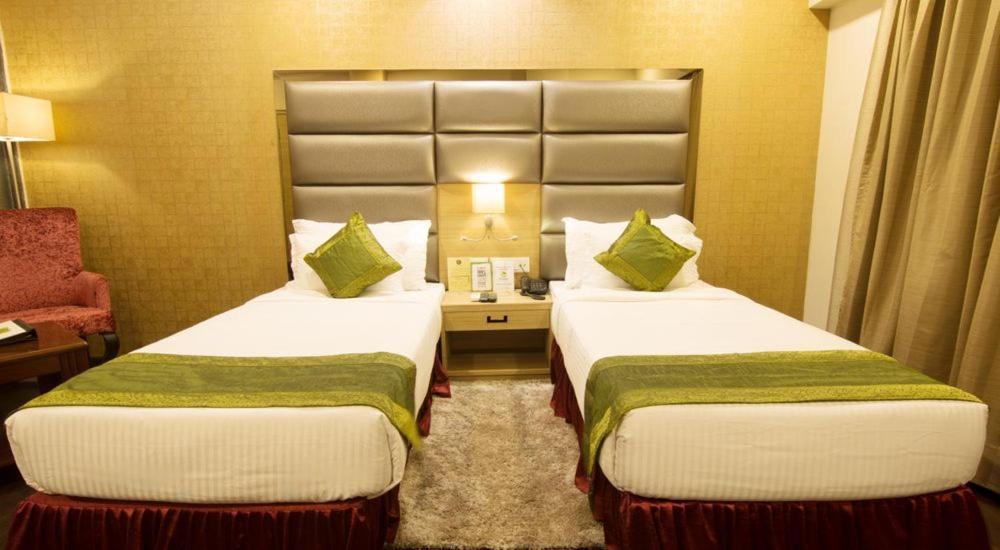 Kc Manor Hotel Jamshedpur Bagian luar foto